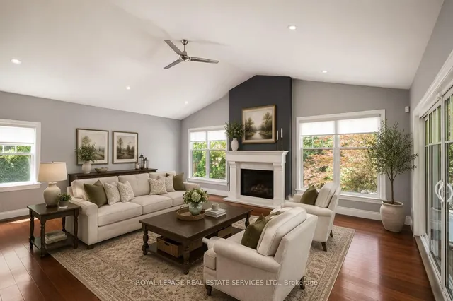 1387 Willowdown Rd, Oakville 5
