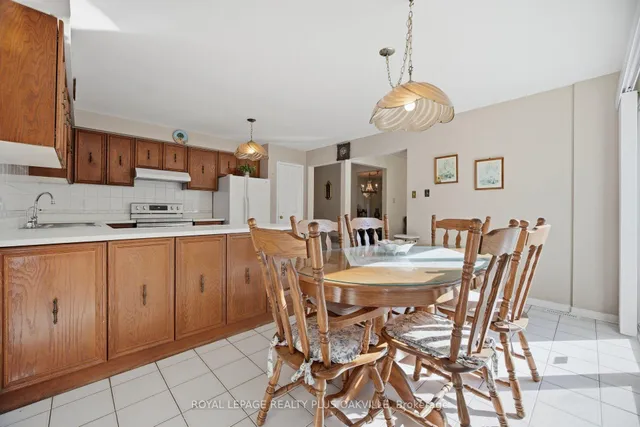341 Nahani Way, Mississauga 4