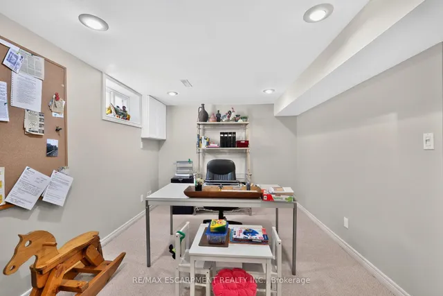 126 Wanita Rd, Mississauga 5
