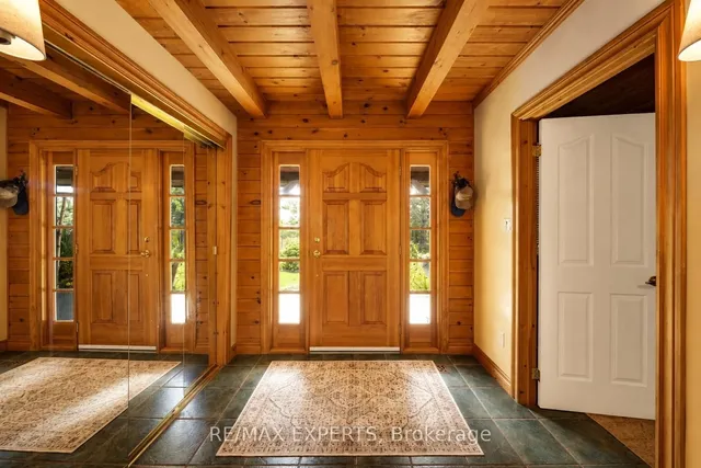 15481 Mount Wolfe Rd, Caledon 5