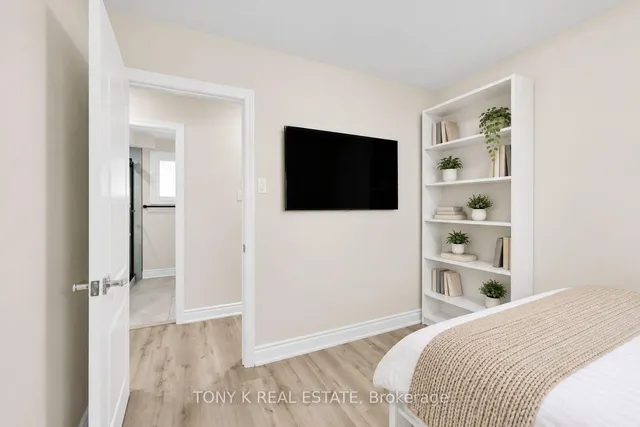 15 Langwith Crt, Brampton 4