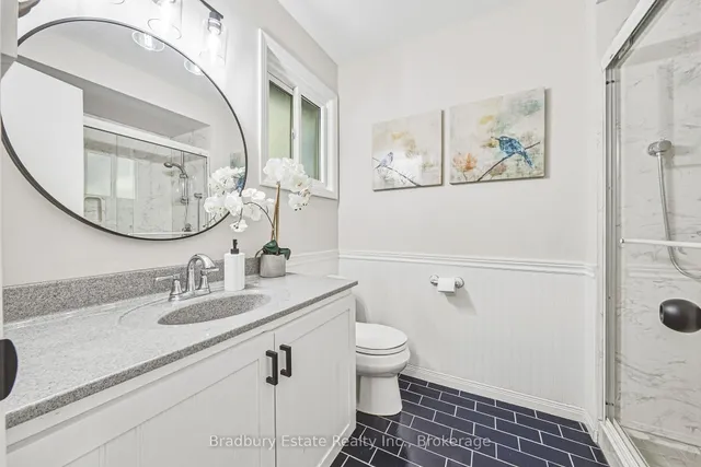 1106 HUNTLEY Crt, Oakville 2
