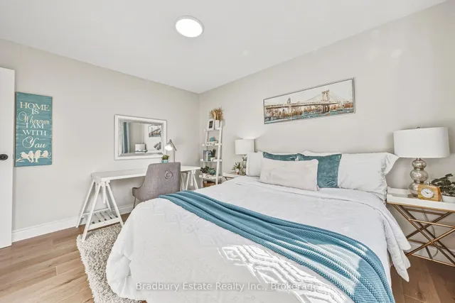 1106 HUNTLEY Crt, Oakville 5