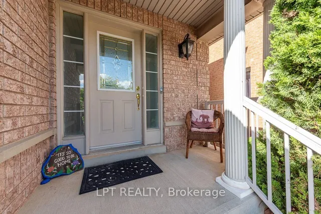 16 OAK GARDENS Crt, Brampton 5