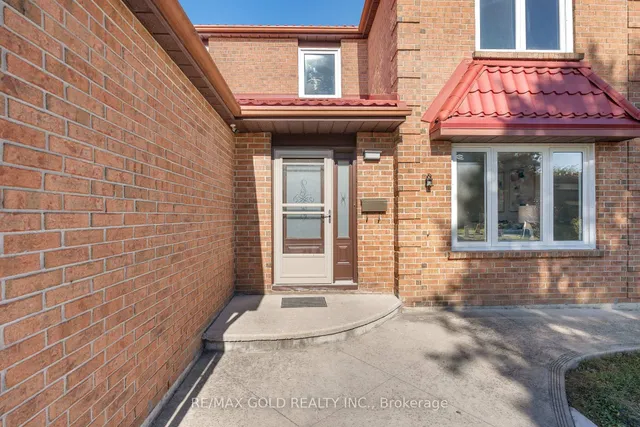 45 Parkside Dr, Brampton 4