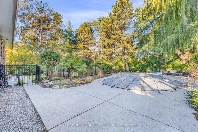1049 Indian Rd, Mississauga 4