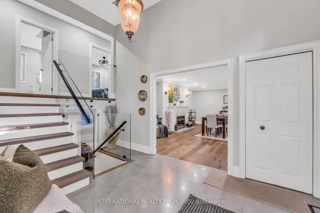 1049 Indian Rd, Mississauga 5