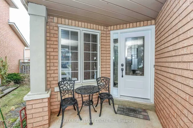 764 Avocado Cres, Mississauga 2