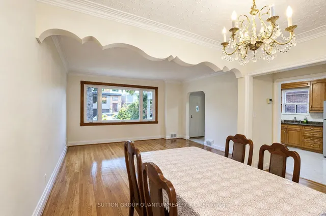 74 Cannon Rd, Toronto 4