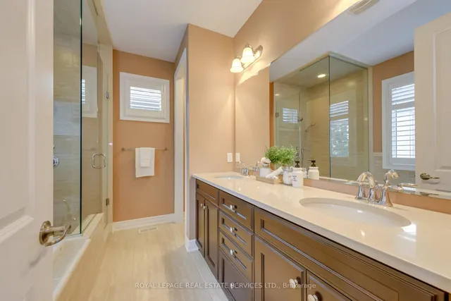 144 North Park Blvd, Oakville 3