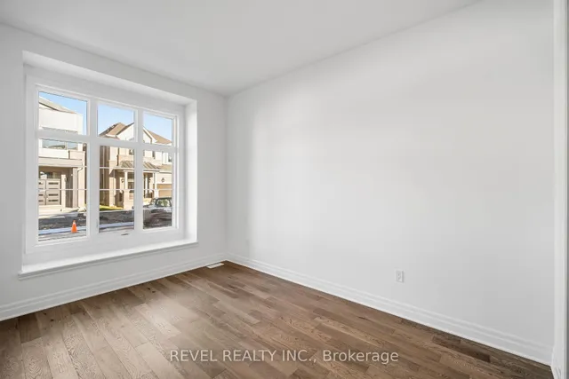 1154 Maverick Way, Oakville 3