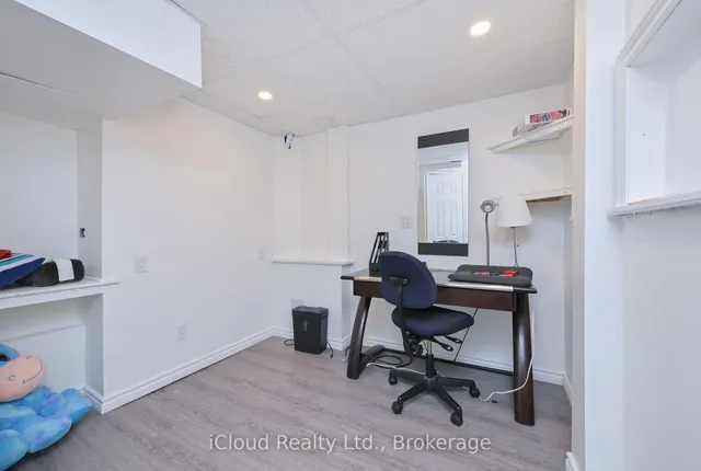 141 Kenpark Ave, Brampton 5