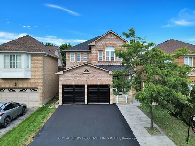 122 Pappain Cres, Brampton