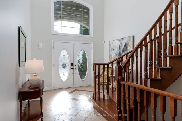 2619 North Ridge Tr, Oakville 3