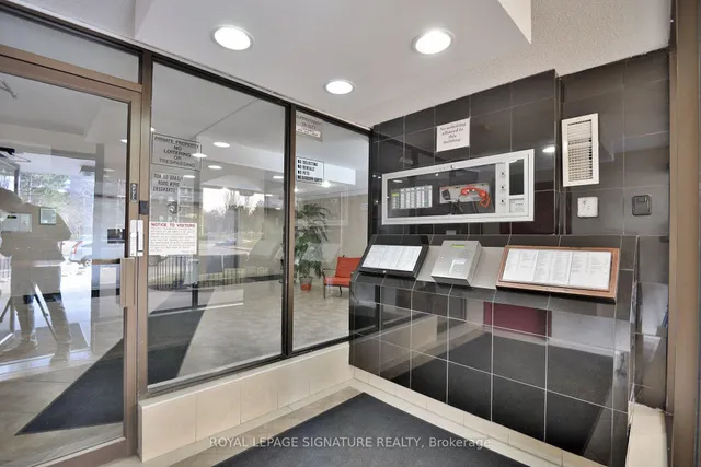 4 Kings Cross Rd #303, Brampton 4