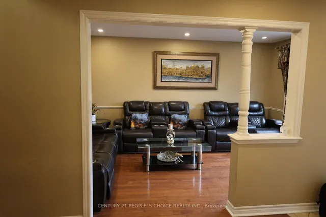 22 Novella Pl, Brampton 4