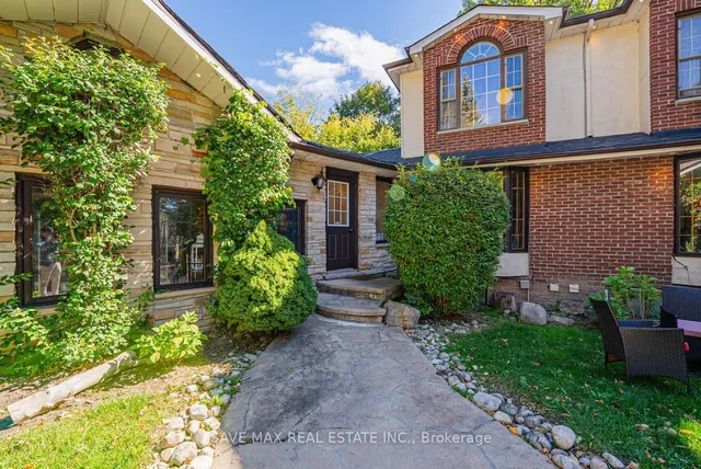 1215 Martins Blvd, Brampton 4