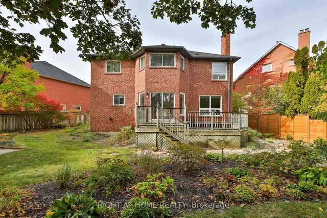 560 Chagall Crt, Mississauga 4
