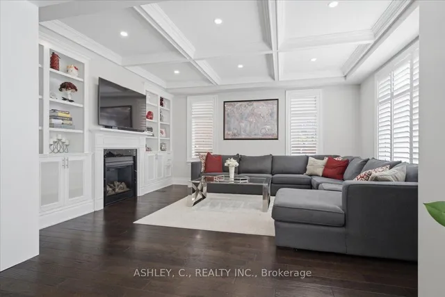 2177 Vineland Cres, Oakville 5