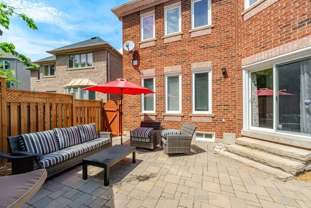 1600 Glenvista Dr, Oakville 5