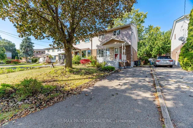 62 Edilou Dr, Toronto 3