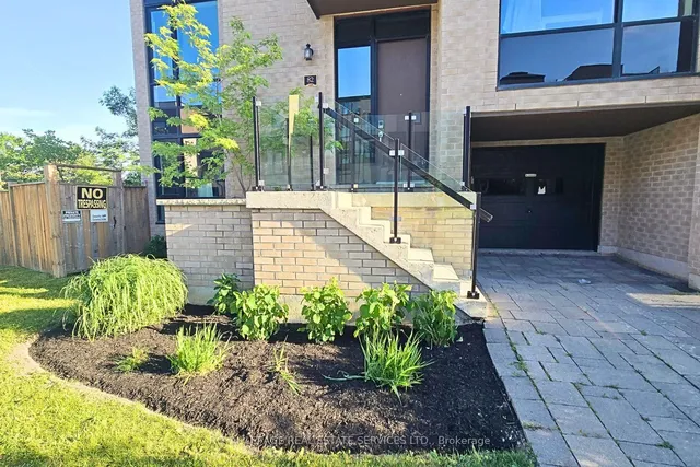 82 Pony Farm Dr, Toronto 3