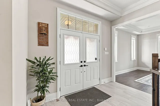 319 EATON St, Halton Hills 4