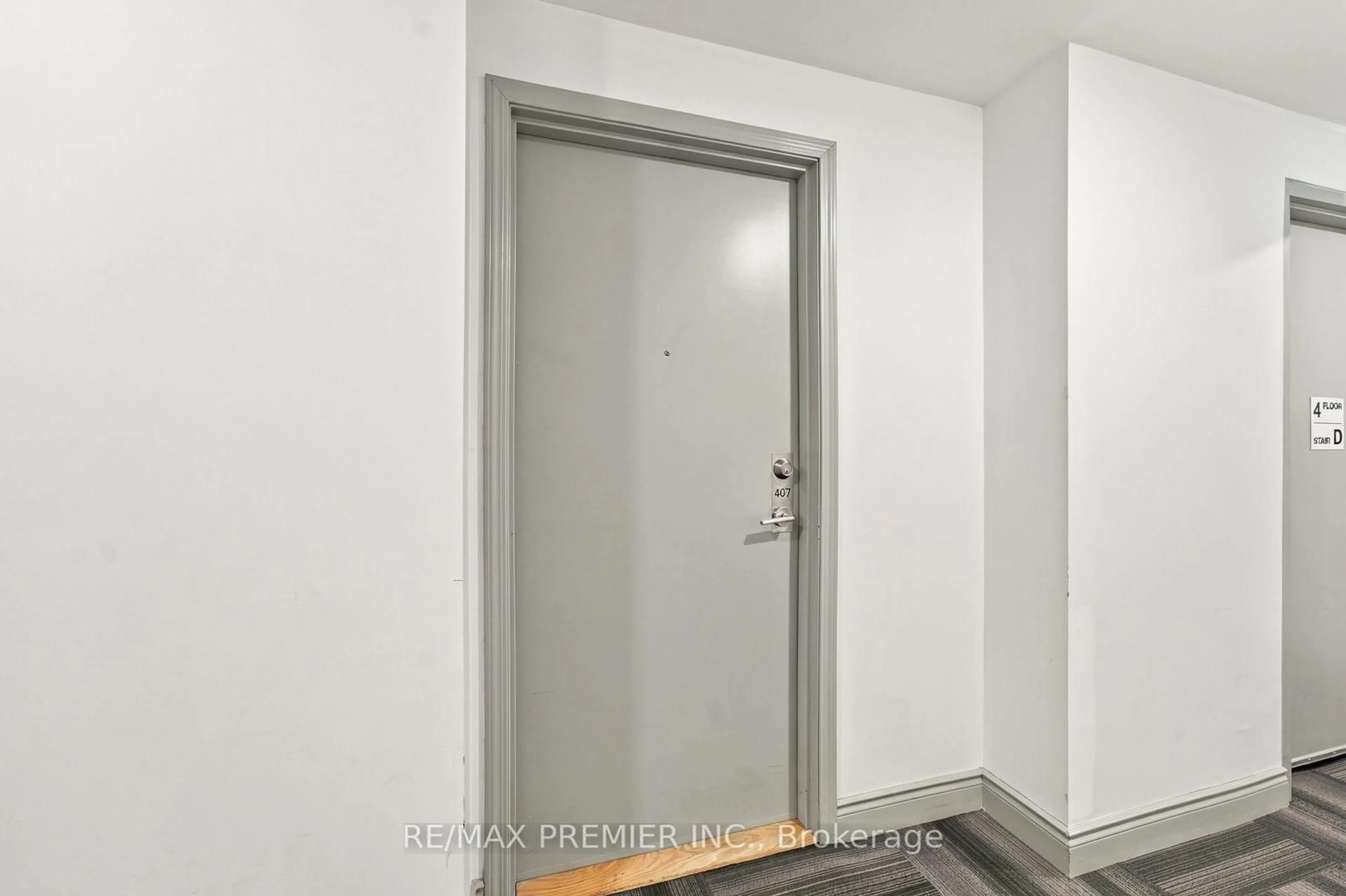 trreb/IMG-W14028806_0b648285-40f8-40bc-9725-376ac67d5460-l.jpg