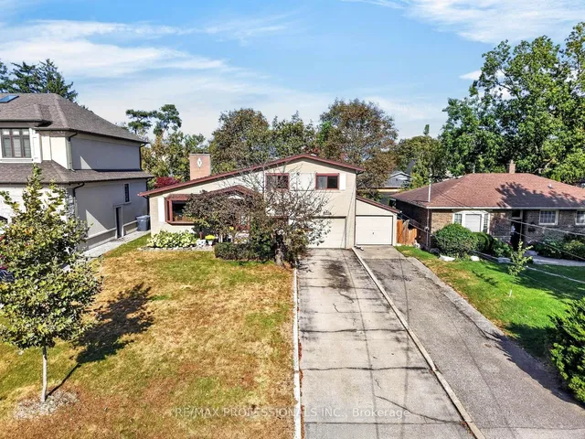 2467 Edenhurst Dr, Mississauga 3