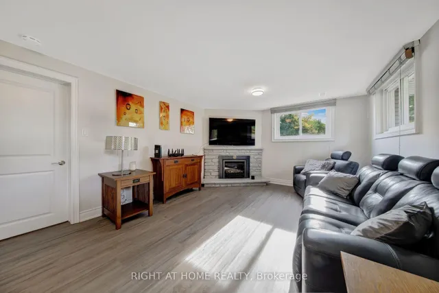 139 Third Line, Oakville 4