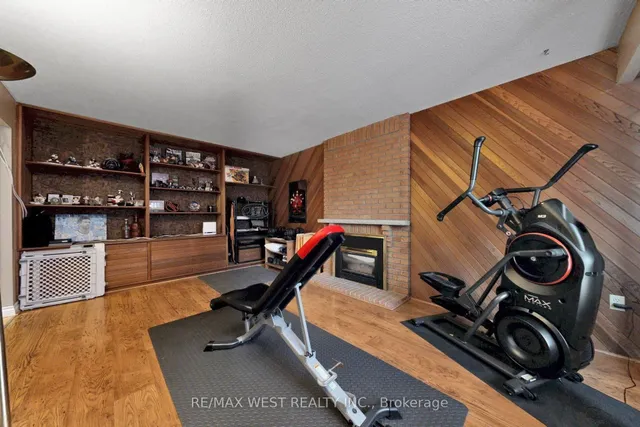 13 Mansfield St, Brampton 5