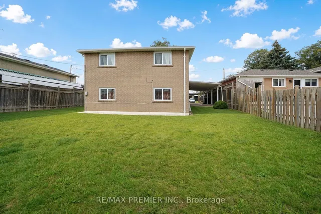 7 Artech Crt, Toronto 3