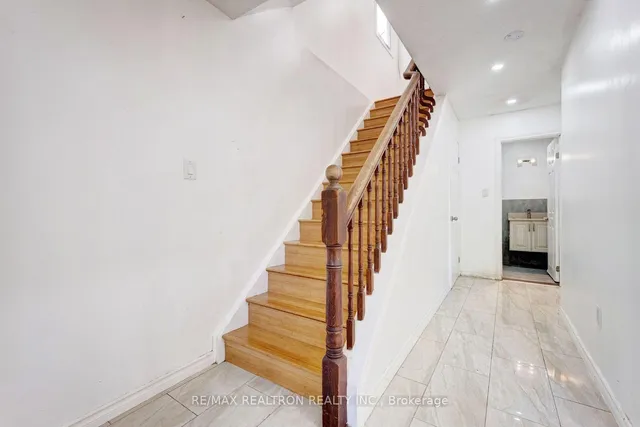 6446 Chaumont Cres, Mississauga 3