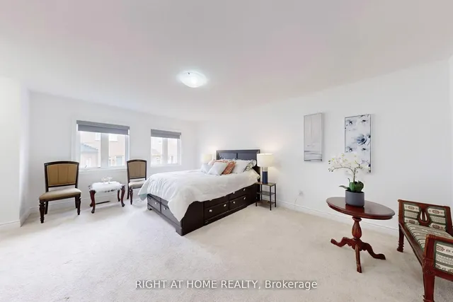 423 Grindstone Tr, Oakville 3