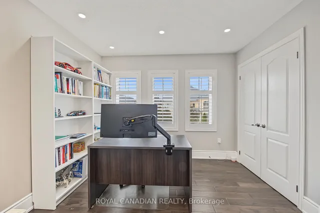 13 Island Grve, Brampton 4