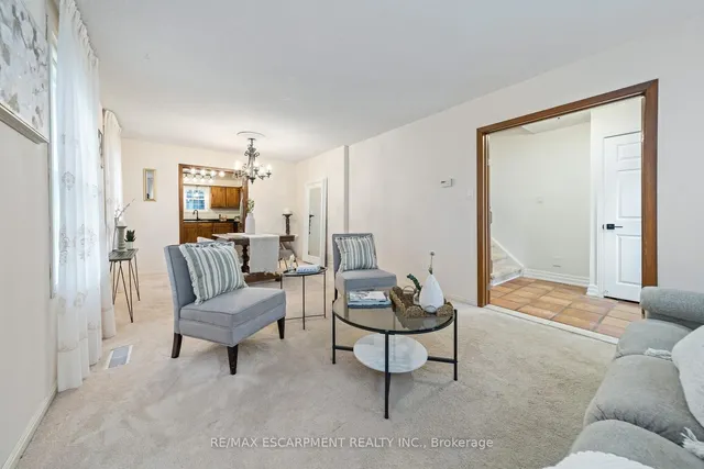 2760 Cathian Crt, Mississauga 4