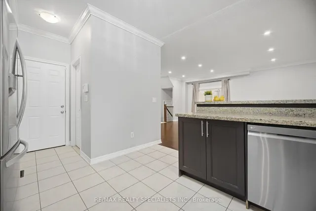 227 Minto Cres, Milton 5
