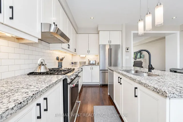 47 Pony Farm Dr, Toronto 5