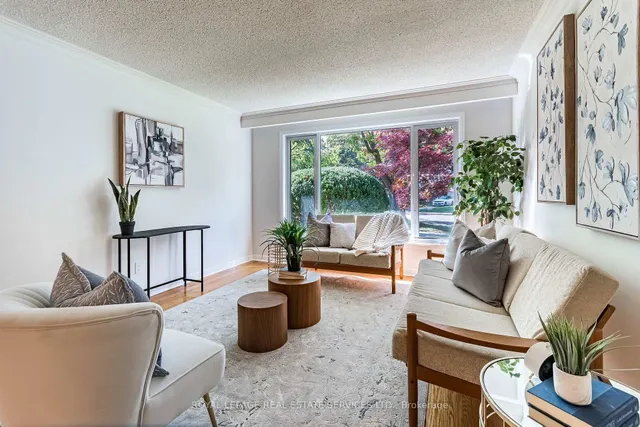 213 The Kingsway, Toronto