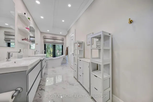 1017 Lorne Park Rd, Mississauga 4