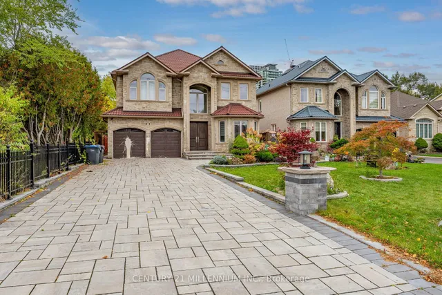 99 Fairview Rd, Mississauga 3
