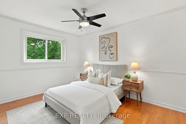 491 Tipperton Cres, Oakville 5