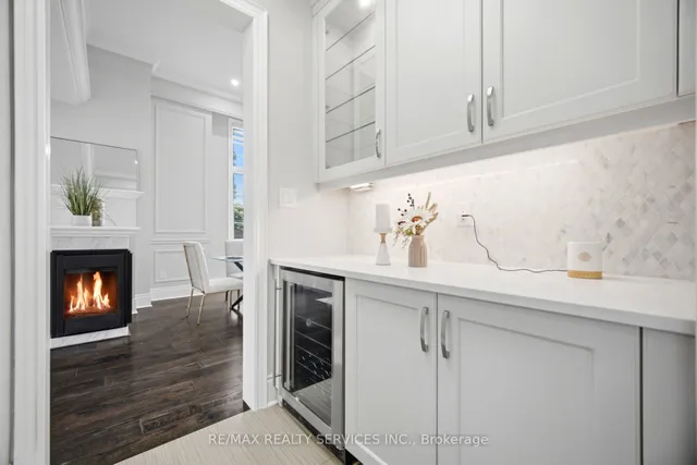 1 Adamsville Rd, Brampton 4