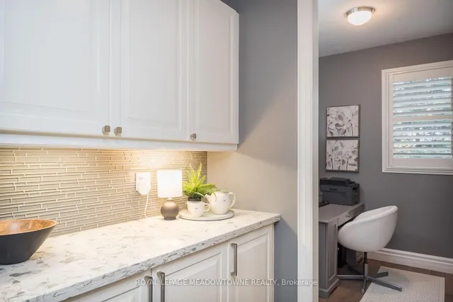 1624 Arthurs Way, Milton 2