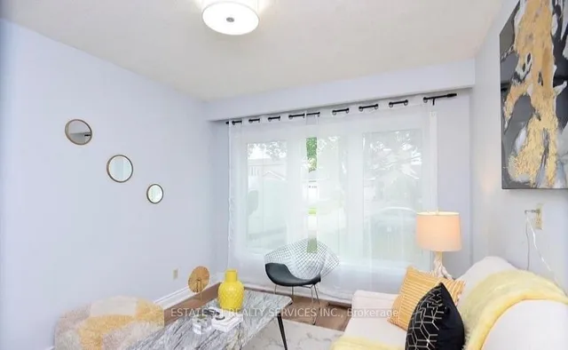 33 Camberley Cres, Brampton 3