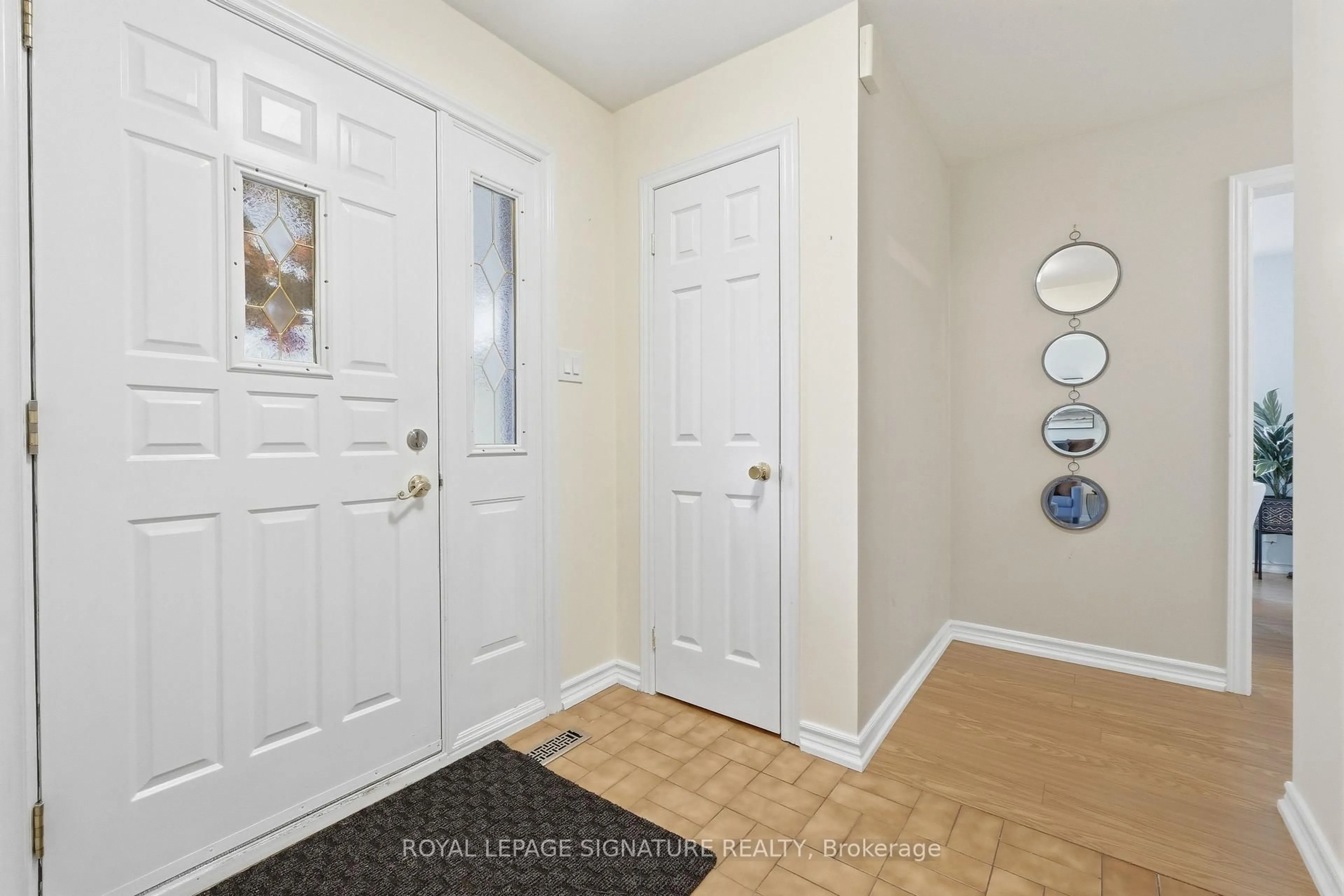 trreb/IMG-W14085112_d6d971136bc687f70177fec5b61071b54a8463951c9b66ce49e32ce5e9a69a43.jpg