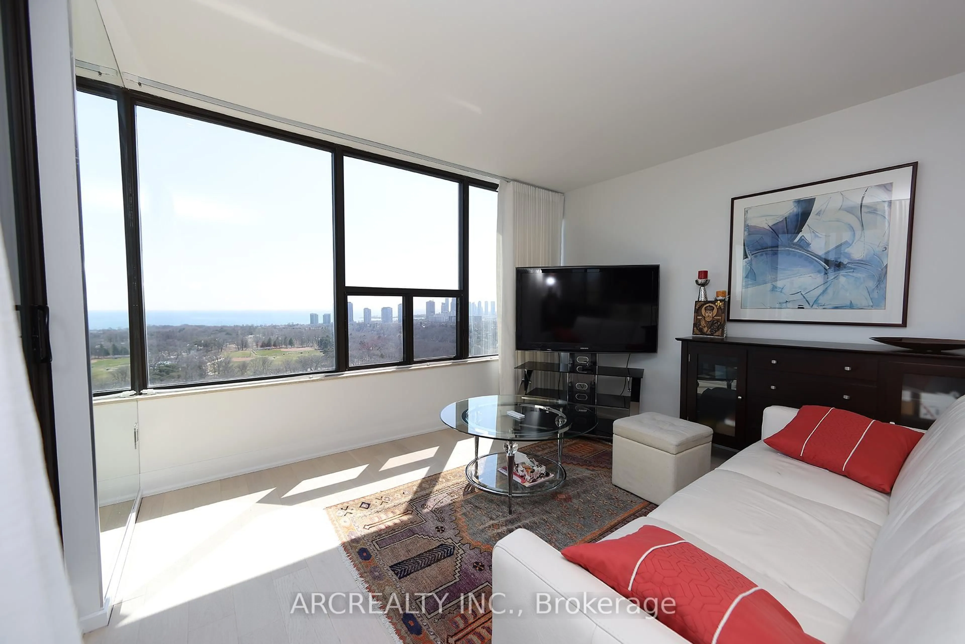 trreb/IMG-W14089608_00d5c8d91facce4c7248aa1a5643c1858539b57cf709d98a5b5f9ba0f1eb83d7.jpg