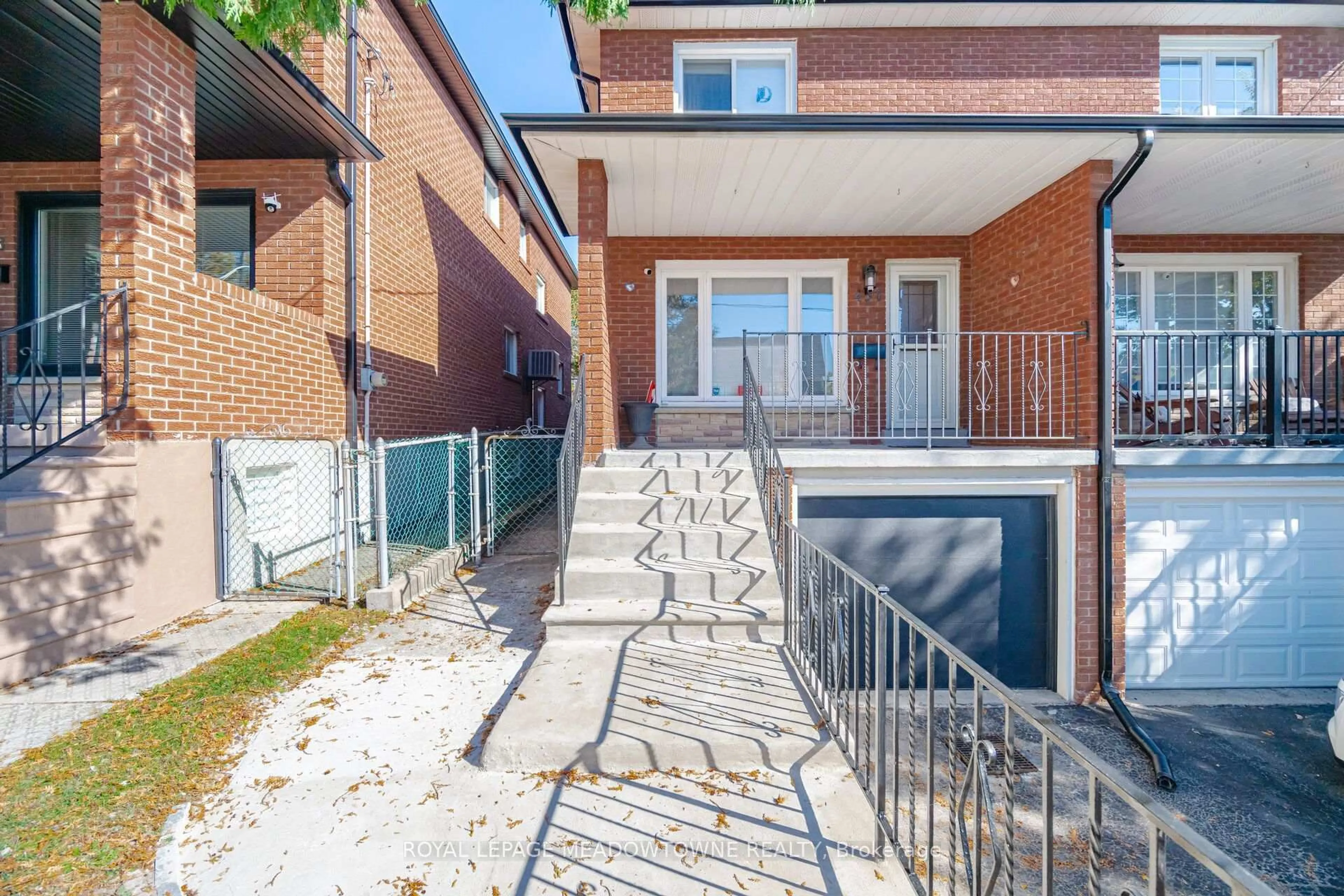 trreb/IMG-W14100084_2e29cccc31da0dea3910802a6c1c16e8b4bac2344a21134cc93b3c7141d2e180.jpg