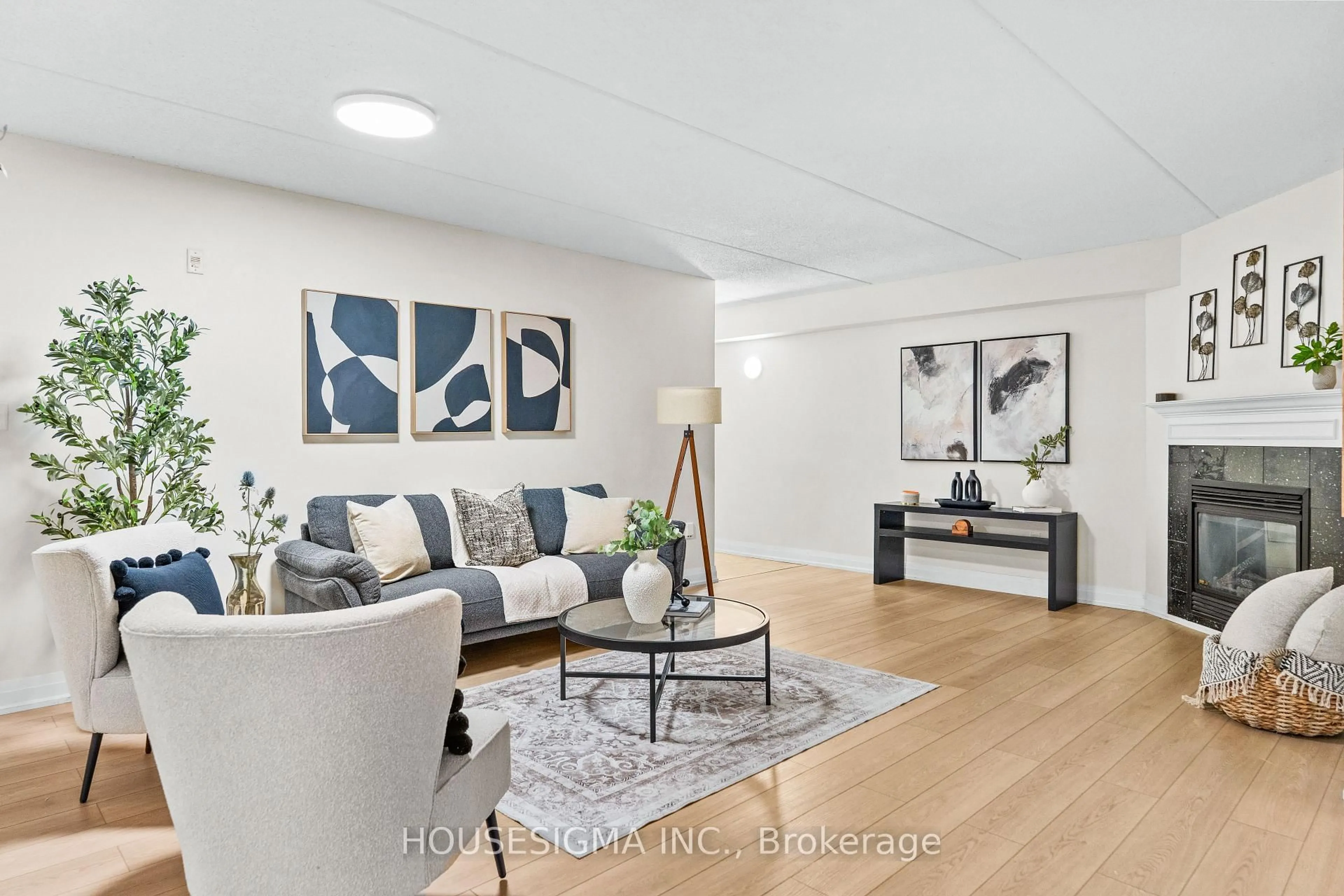 trreb/IMG-W14114164_2ac62514a27a5cefc0201cd5a7ad76f2946e352bfcb8451dd9d726e4e430474b.jpg