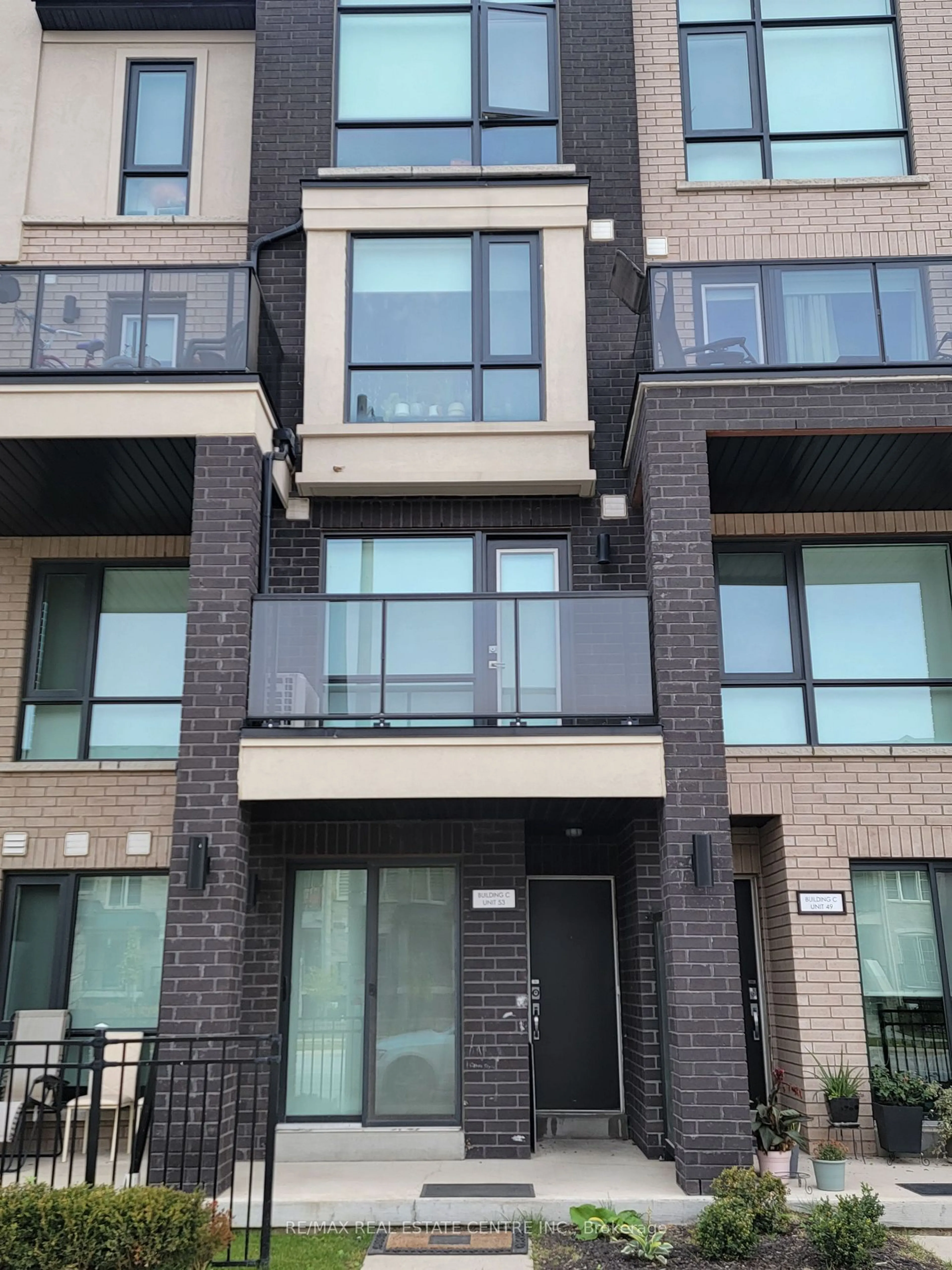 A pic from exterior of the house or condo for 100 Dufay Rd #53, Brampton Ontario L7A 4S3